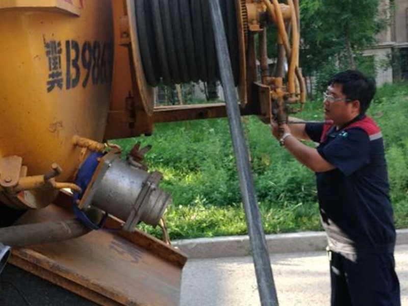 成都新津县专业疏通马桶下水道、抽粪、服务周到